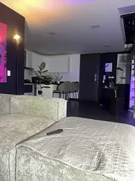 milaivanova webcam model stream image