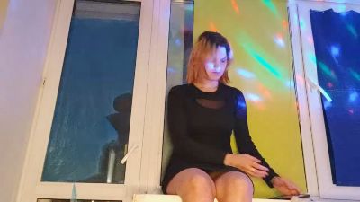 OssieQuinn webcam model stream image