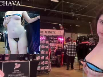 frenchava webcam model stream image