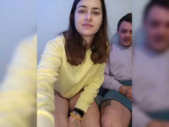 CherryMax98 webcam bongacams model stream image
