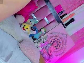 briannyveliz webcam model stream image