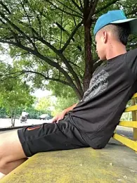 outdoors11 webcam model stream image