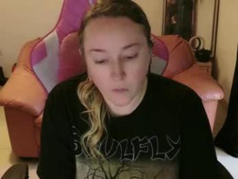 kissica webcam model stream image