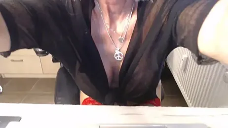 HotLady66 webcam model stream image