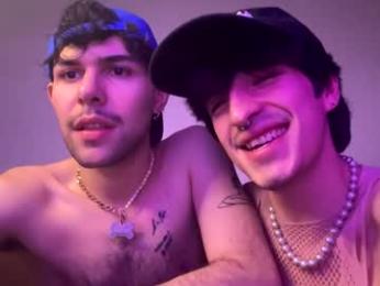 super_bttm webcam model stream image