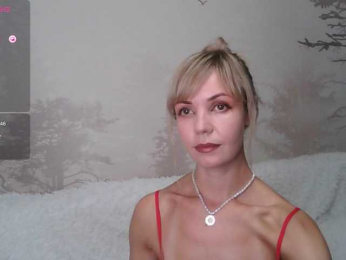Red_Rose_98 webcam model stream image