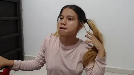 Naomi991 webcam model stream image
