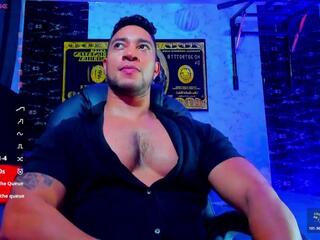 Dixon Rays webcam model stream image