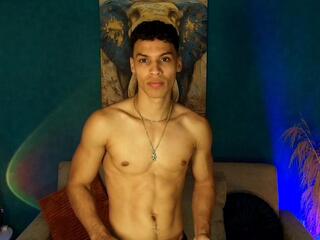 Kleyton Jones webcam model stream image