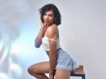 AlexaBellanova webcam model stream image