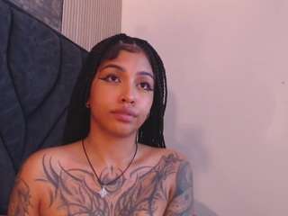 juliia-rose webcam camsoda model stream image