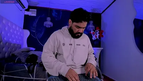 MichaelBear_ webcam model stream image