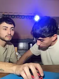 Devilboyzzz webcam model stream image