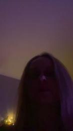 tuahelena webcam cam4 model stream image