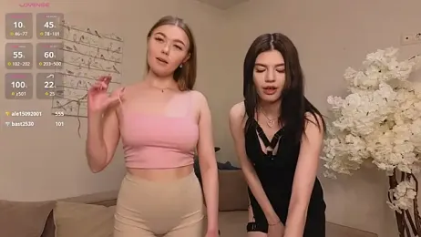 TwixieGuo webcam stripchat model stream image