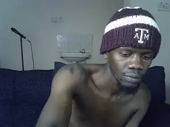 Thee_Biggest webcam model stream image