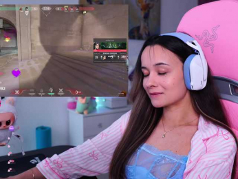 JuicyAngel webcam model stream image