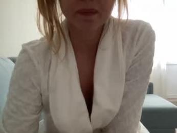 lisaflower1 webcam model stream image