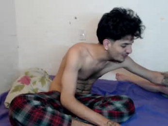 calipso_and_dimitri webcam model stream image