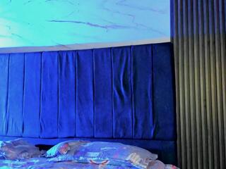 Jonas Lewis webcam model stream image