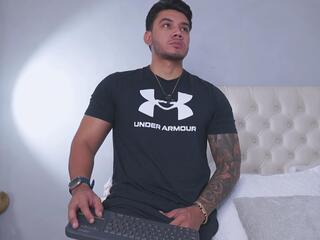 Noah Avery webcam model stream image