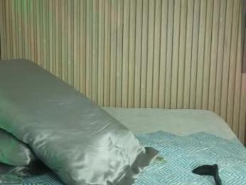 danmaxwell_ webcam model stream image