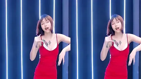 queen-001 webcam model stream image