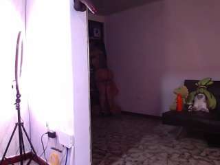 cocksuckingslut webcam model stream image