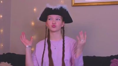 LareeChanchuan webcam cam4 model stream image