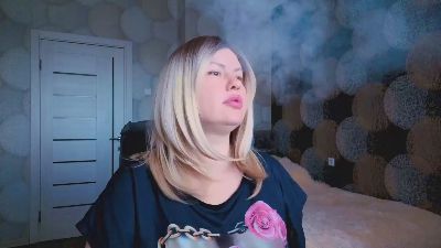 eyescrystal_ webcam model stream image