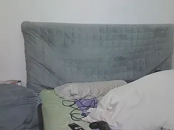 AlphaLatinoBear webcam stripchat model stream image