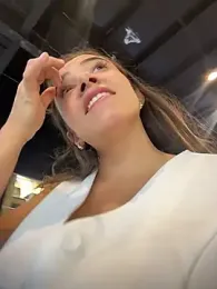 Hall_16 webcam model stream image