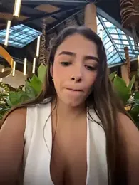 Hall_16 webcam stripchat model stream image