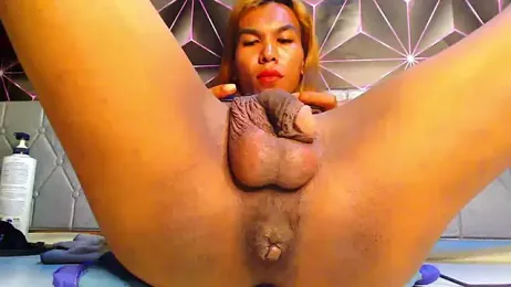 DirtyJudi webcam model stream image