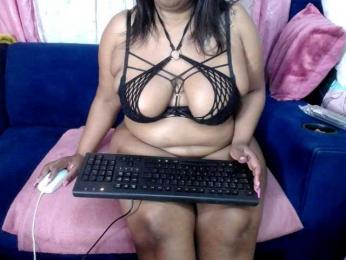 crystalbee webcam model stream image