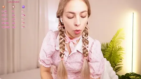 ShinyBarbie webcam stripchat model stream image