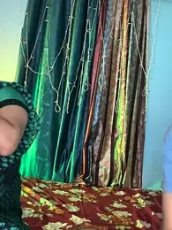 Mis_malika2 webcam model stream image