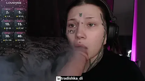 tradishka webcam stripchat model stream image