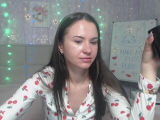 Kara Bliss webcam model stream image