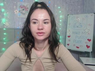 Kara Bliss webcam flirt4free model stream image