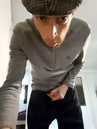 JonathanShadow webcam stripchat model stream image