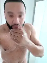 tripping385 webcam model stream image