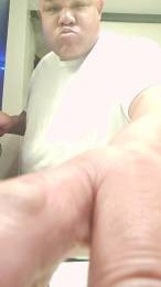 Manofliesure69 webcam model stream image