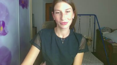Evelyn_21_m webcam model stream image