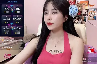 _LLisa_ webcam model stream image