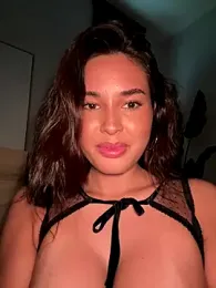 Lizhush_ webcam model stream image