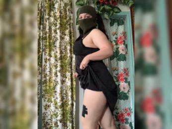 ZetaJones webcam model stream image