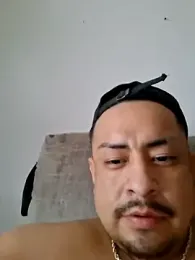 hungpenis210 webcam model stream image