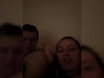 Dinarik97 webcam bongacams model stream image