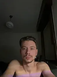 LEODR25 webcam model stream image